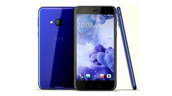 112201733400pm_635_htc_u_play_sapphire_blue-jpeg