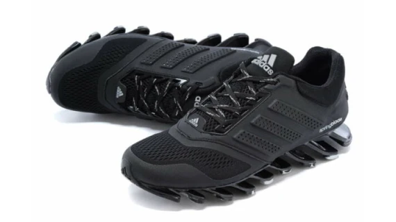 adidas-spring-blade-drive-chaussure-004_02-96865-jpg