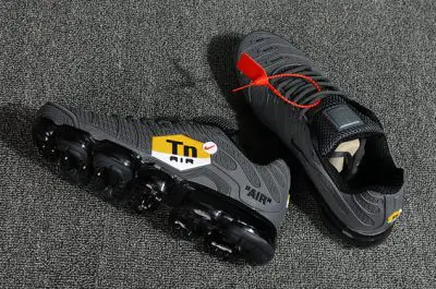 cheap-nike-air-vapormax-plus-tn-ultra-wolf-grey-black-1-jpg