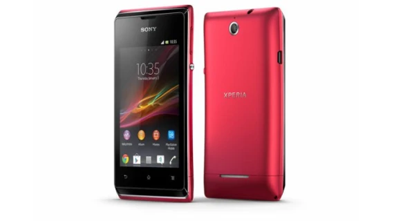 xperia-e-pink-1240x840-5882ebf4fe56143928fbe2044c8f2df7-jpg