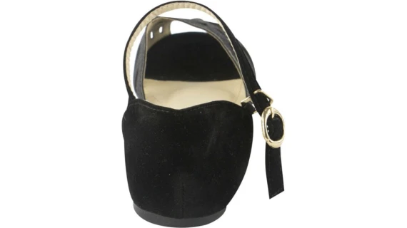 ballerines-en-daim-decolletees-noir-de-cjoli-jpg