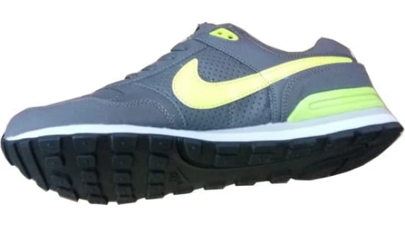 nike-grise1-1-jpg