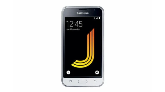 samsung-galaxy-j1-2016-5-jpe