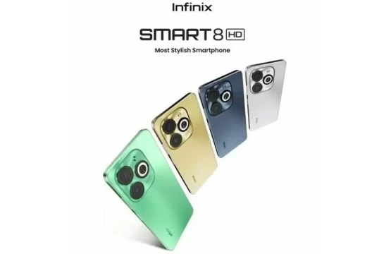 Infinix Smart 8 " pouces Rom 128 G ,Ram 4