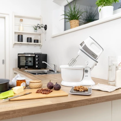 Batteur à main | Avec bol à mélanger 300 Watt  Black & Decker – Image 4