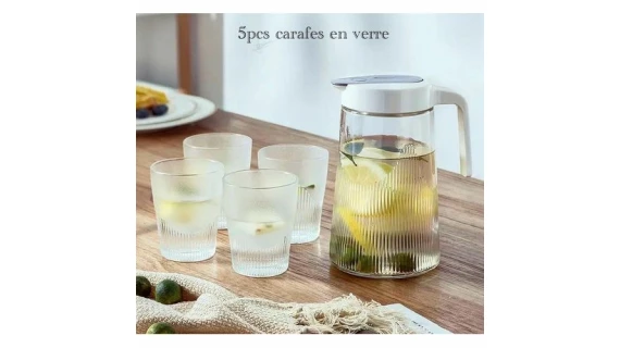 Ensemble 4 verres et carafe Transparent