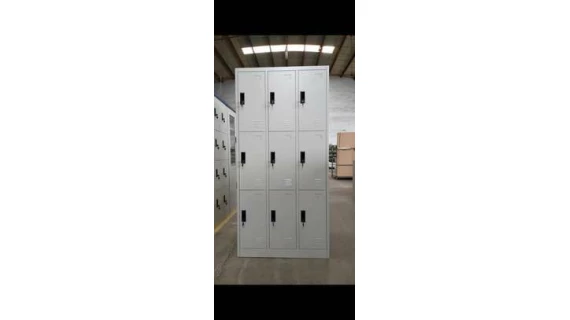 Vestiaire 9 portes METALLIQUE argent 1800*900*390mm TP06-9
