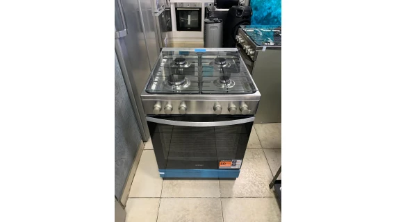 Cuisinière INDESIT 4 Feux à Gaz 60×60 avec Four à Gaz Gris – Image 7