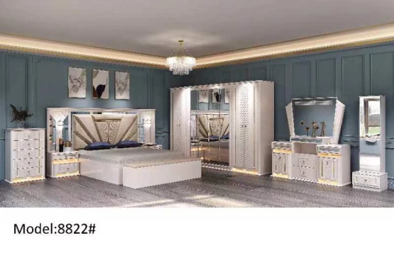 Chambre à Coucher Élégante  Spacieuse – Modèle 8822