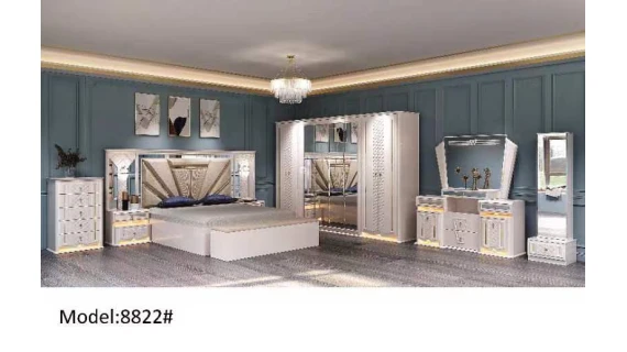 Chambre à Coucher Élégante  Spacieuse – Modèle 8822