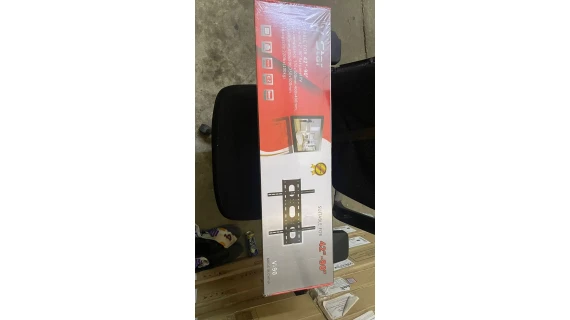 Support TV VSTAR 42"-90" – Stabilité et Polyvalence pour Votre Téléviseur – Image 4