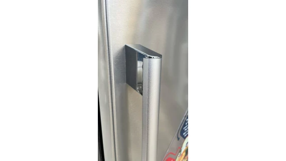 Congélateur Vertical ICONA  9 Tiroirs Plaque ALUMINIUM Gris ILUF320SS – Image 7