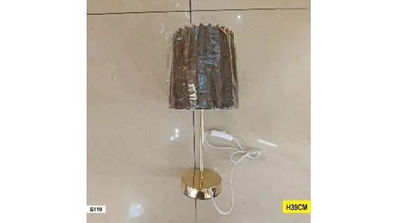 Abat-jour Lampe Métal Doré Plissée – Modèle 119 (39 cm)