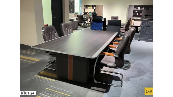 Table de réunion KT01-24 gris de 2,4 mètres de longueur, avec une structure solide et un design moderne