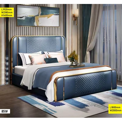 Lit King Size 180×200 cm en bois avec tête de lit haute et élégante
