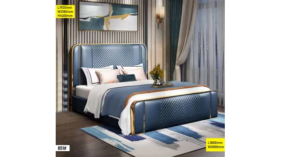 Lit King Size 180×200 cm en bois avec tête de lit haute et élégante