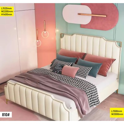 Lit 1.50M design moderne en bois ou métal avec tête de lit élégante et matelas standard 1.50M