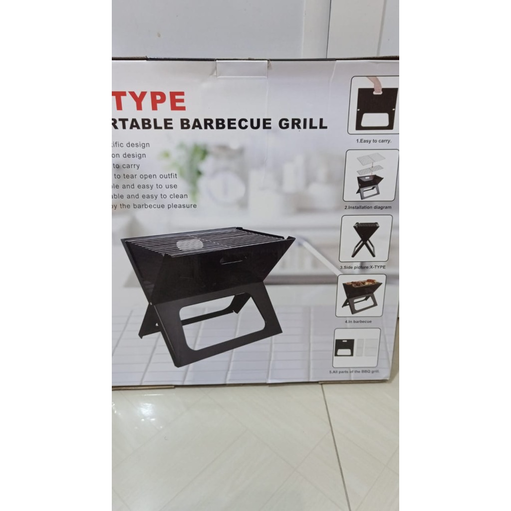 Barbecue grill portable X-Type pliable et compact, avec une poignée pour un transport facile