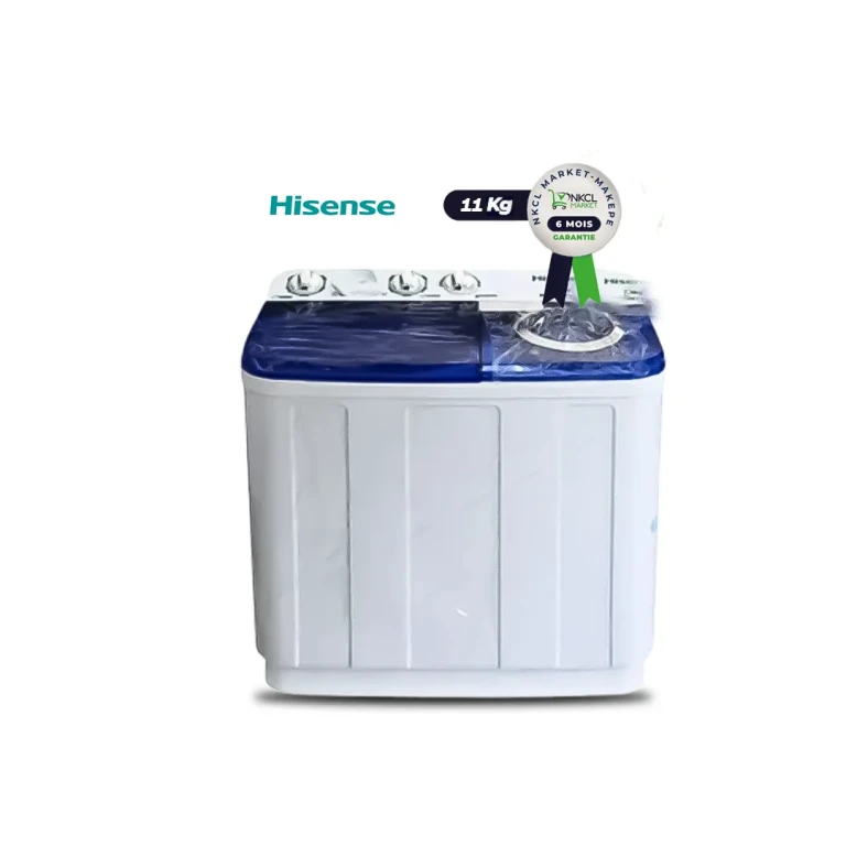 Machine à laver semi-automatique Hisense 11KG - WSRB113W en action, avec une femme qui lave des vêtements