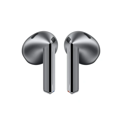 Écouteurs Samsung Galaxy Buds3 en argent et blanc, avec boîtier de charge